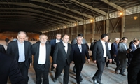 بازدید وزیر جهادکشاورزی از انبارهای نهاده‌های دامی، کشاورزی و کالاهای اساسی 