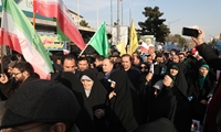حضور وزیر جهادکشاورزی در خیزش عظیم ملت یکپارچه ایران علیه عناصر تخریبگر و تروریست های مسلح وابسته به آمریکا و صهیونیست