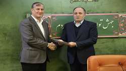 معاون امور باغبانی وزارت جهاد کشاورزی ابقا شد