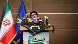 بسیج پاسدار نهضت خمینی کبیر و اعتلا‌ بخش نظام و انقلاب است