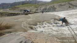  بازگشایی مسیر روستای پلّیه و راه عشایری ورنسرا شهرستان ایوان در کوتاه‌ترین زمان ممکن ‌ 