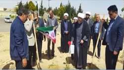 کاشت ۲۵۰ اصله نهال به یاد چهلمین روز عروج ملکوتی قائد شهید امت در شهربابک