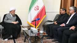 دیدار مدیرعامل سازمان مرکزی تعاون روستایی ایران با نماینده ولی فقیه در استان فارس