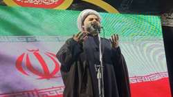 مردم ایران پای آرمان‌های انقلاب ایستاده‌اند