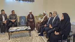 تأکید بر تبیین جایگاه شأن و منزلت همکاران جهاد کشاورزی