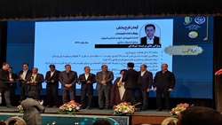 زنبوردار شیروانی برگزیده ملی بخش کشاورزی 