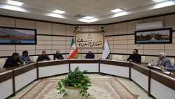 نشست تخصصی سرمایه‌گذار طرح پالایشگاه دام با مسؤلین ارشد استان