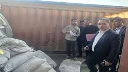 کشف بیش از ۳۵۰ تن کود شیمیایی در بندرعباس