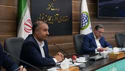  گام‌های عملیاتی برای ساماندهی سیب صنعتی در آذربایجان‌غربی؛ از حمایت از باغداران تا تسهیل صادرات