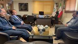کارکنان جهاد کشاورزی در خط مقدم تولید، نظارت و پایداری امنیت غذایی کشور فعالیت می‌کنند