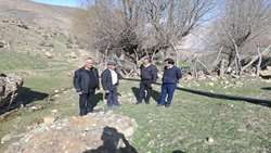 بازدید میدانی مسئولان جهاد کشاورزی و منابع طبیعی آمل از پروژه ۵۲۰ متری لوله‌گذاری آبگرم لاریجان  