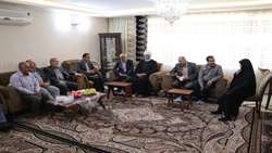 دیدار معاون وزیر جهاد کشاورزی با خانواده جهادگر شهید استان قزوین