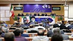 ساداتی‌نژاد در فرمانداری شهرستان گرمسار خبر داد: تهاتر نهاده دامی با مطالبات خرید تضمینی دام زنده از هفته آینده