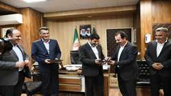 تجلیل انجمن روابط عمومی آذربایجان شرقی از رئیس سازمان جهاد کشاورزی استان آذربایجان شرقی