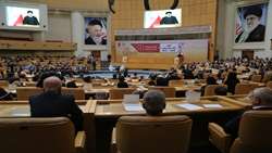 تجلیل از 171 کشاورز برگزیده و 38 گندمکار پیشرو با حضور رییس جمهوری و وزیر جهاد کشاورزی/ پیشنهاد تصویب آیین‌نامه حمایت از برگزیدگان بخش کشاورزی در هیات دولت