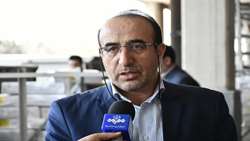 به میزان کافی مرغ منجمد باکیفیت در سردخانه‌های آذربایجان شرقی موجود است