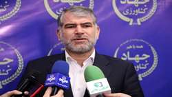 وزیر جهاد کشاورزی در جمع خبرنگاران اعلام کرد: نگاه ویژه به صیانت و حفظ خاک در برنامه هفتم توسعه